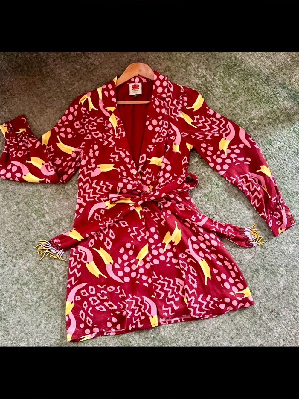 ⭐️HP⭐️! FARM RIO Toucanissimo! Cocktail Mini-Mock-Wrap Dress in Burgundy/Yellow - Picture 7 of 16